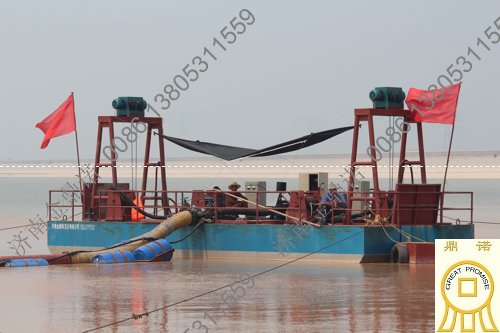 滨州客户使用的简易水库抽沙船